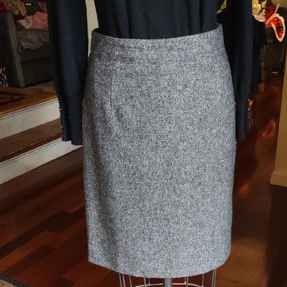 Banana Republic Gray Pencil Skirt